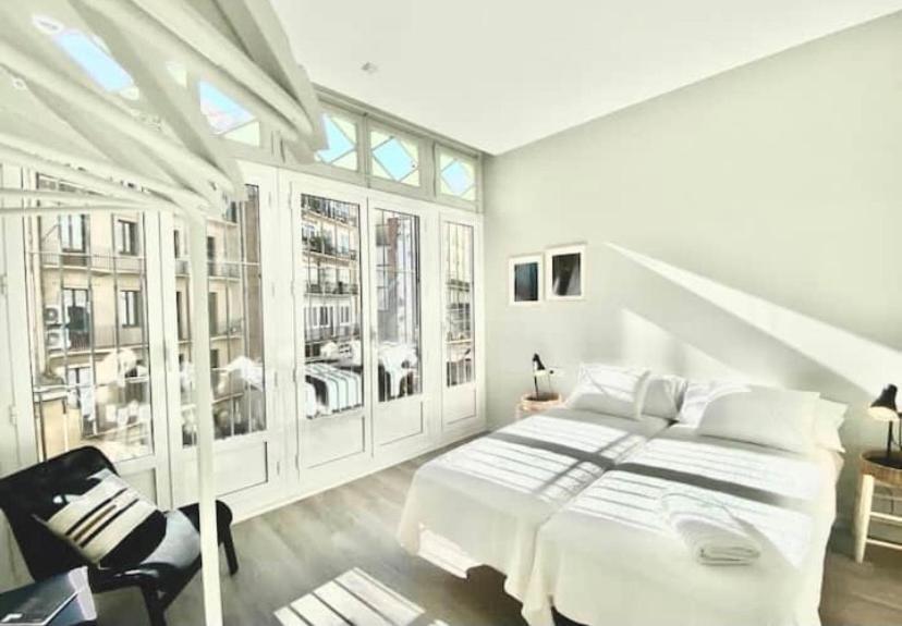 Plaza Catalunya Apartment *